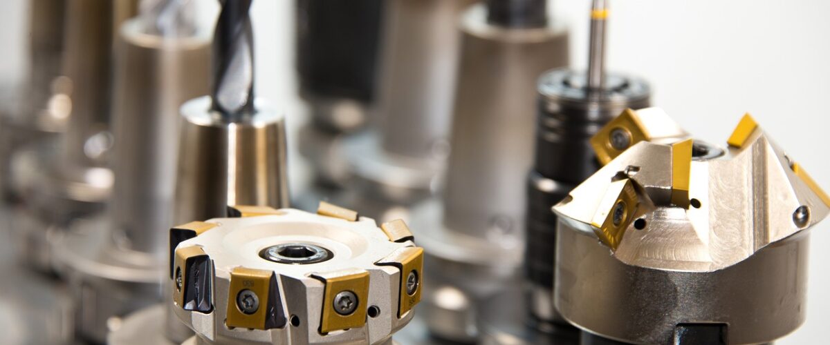 Application and Maintenance Guide of Milling Machines